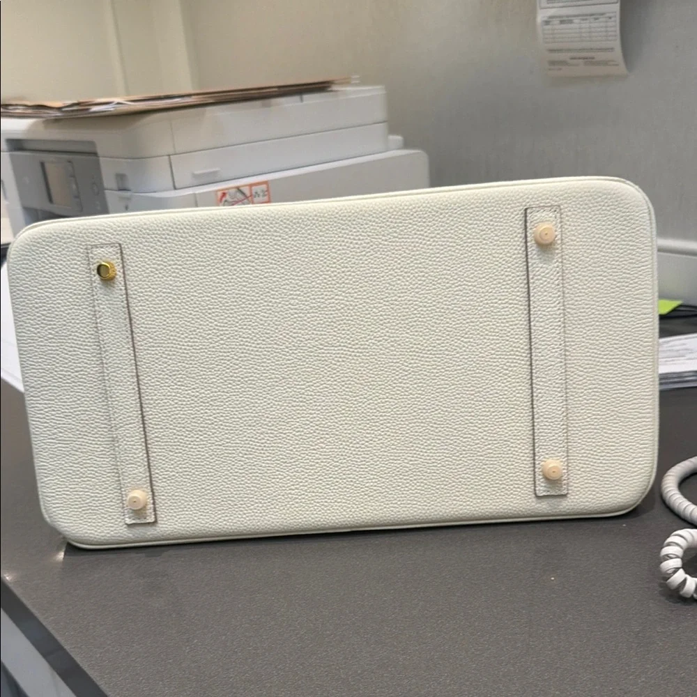 Elegant White Pebbled Leather Top-Handle Satchel - Picture 11 of 14